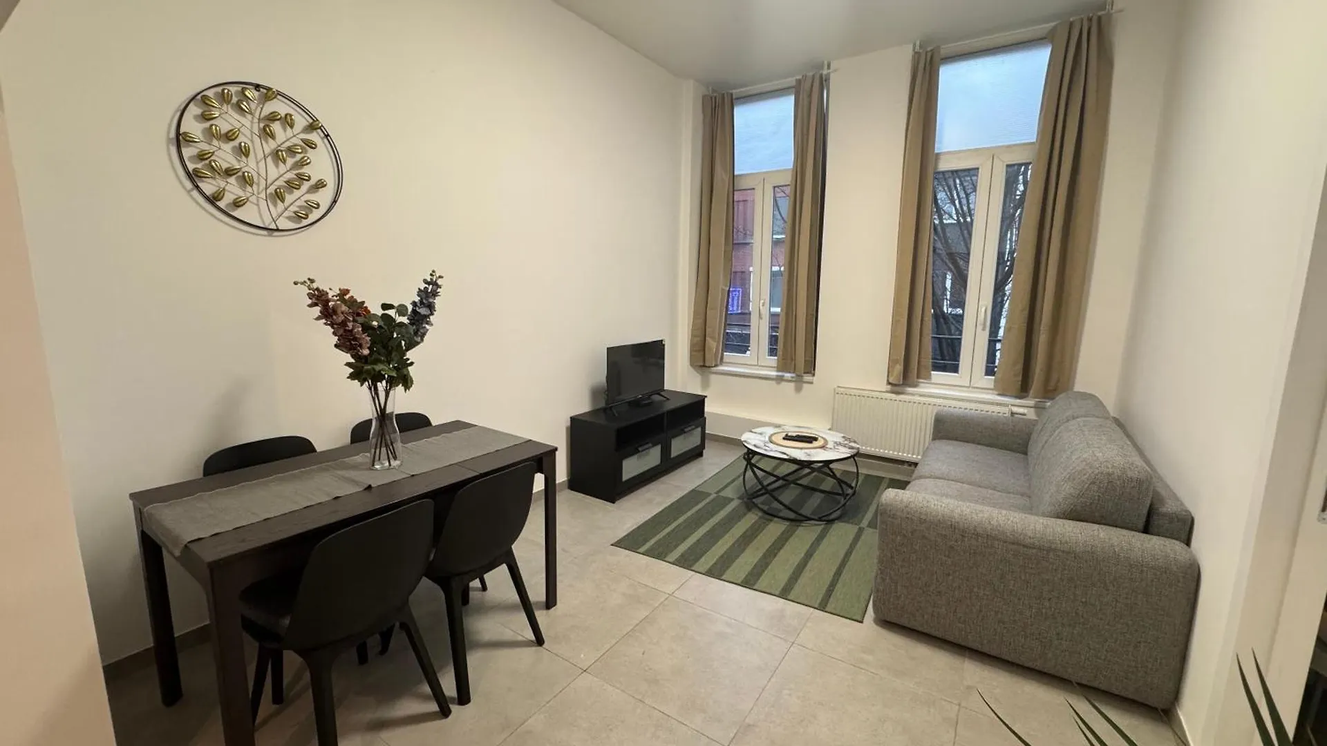 Apartment Close To Zuid Park Antuérpia